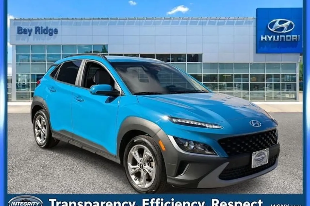 2023 Hyundai Kona SEL photo 1