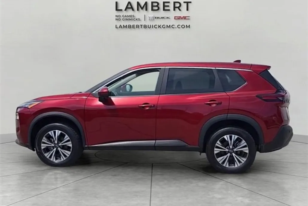 2023 Nissan Rogue SV photo 1