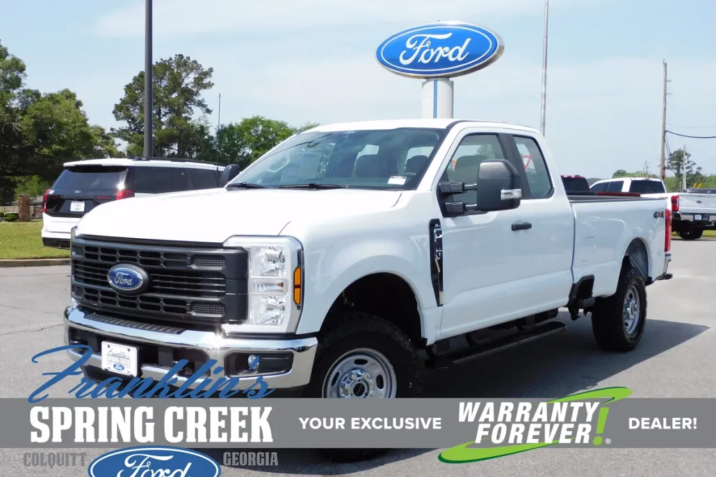2025 Ford F-250 photo 1