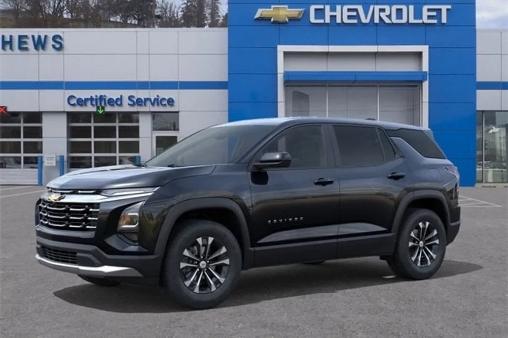 2026 Chevrolet Equinox LT photo 1