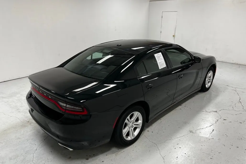 2020 Dodge Charger SXT photo 1