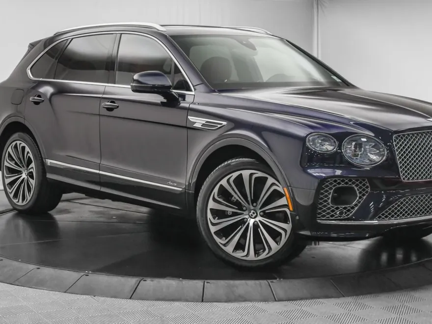 2023 Bentley Bentayga Azure photo 1
