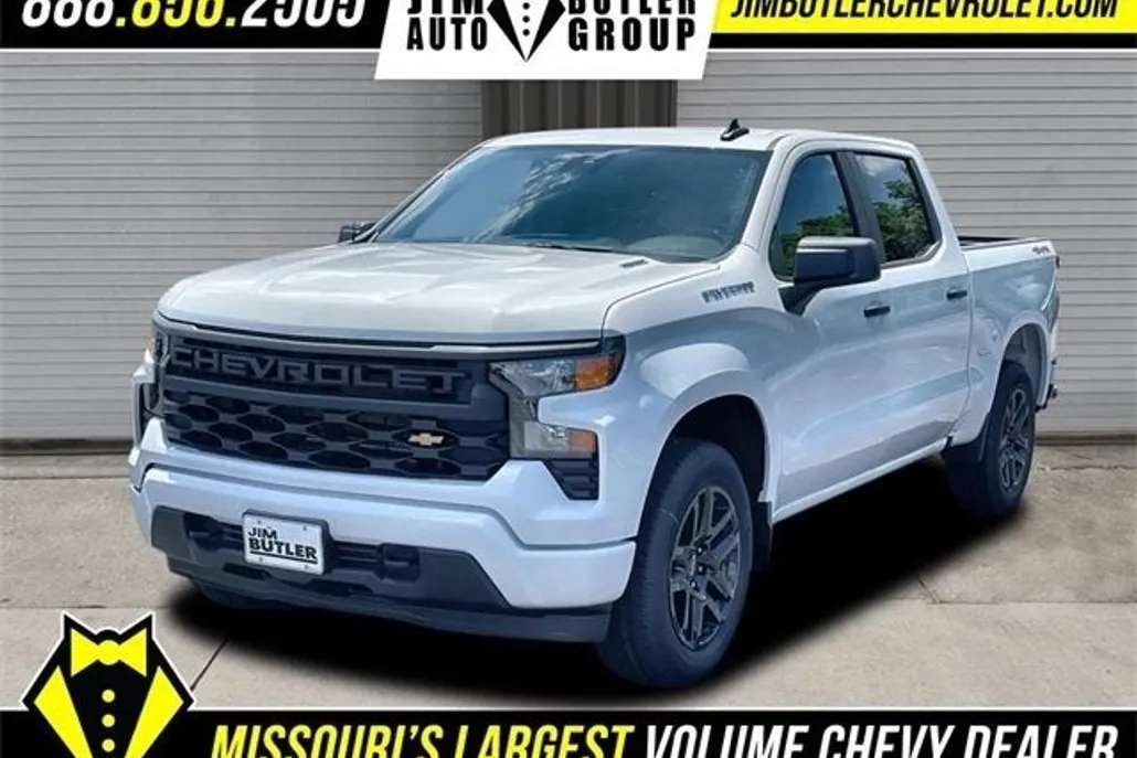 2025 Chevrolet Silverado 1500 Custom photo 1