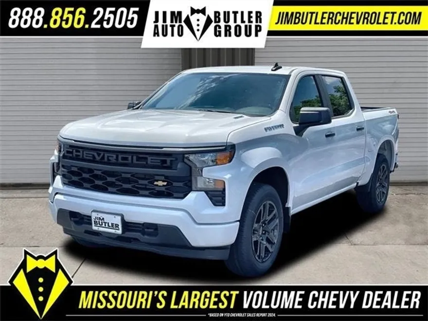 2025 Chevrolet Silverado 1500 Custom photo 1