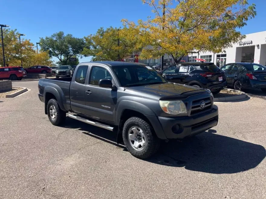 2009 Toyota Tacoma Base photo 1