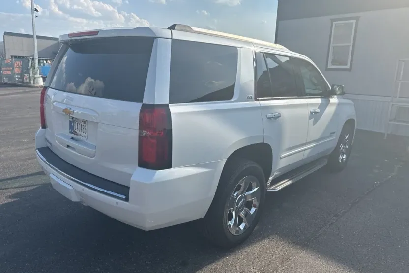 2016 Chevrolet Tahoe LTZ photo 1