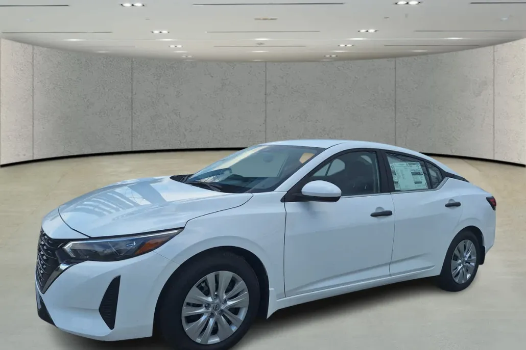 2025 Nissan Sentra S photo 1