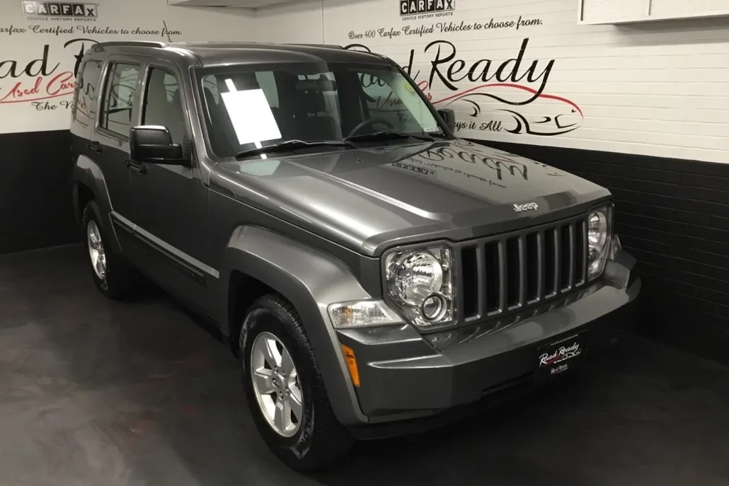 2012 Jeep Liberty Sport photo 1