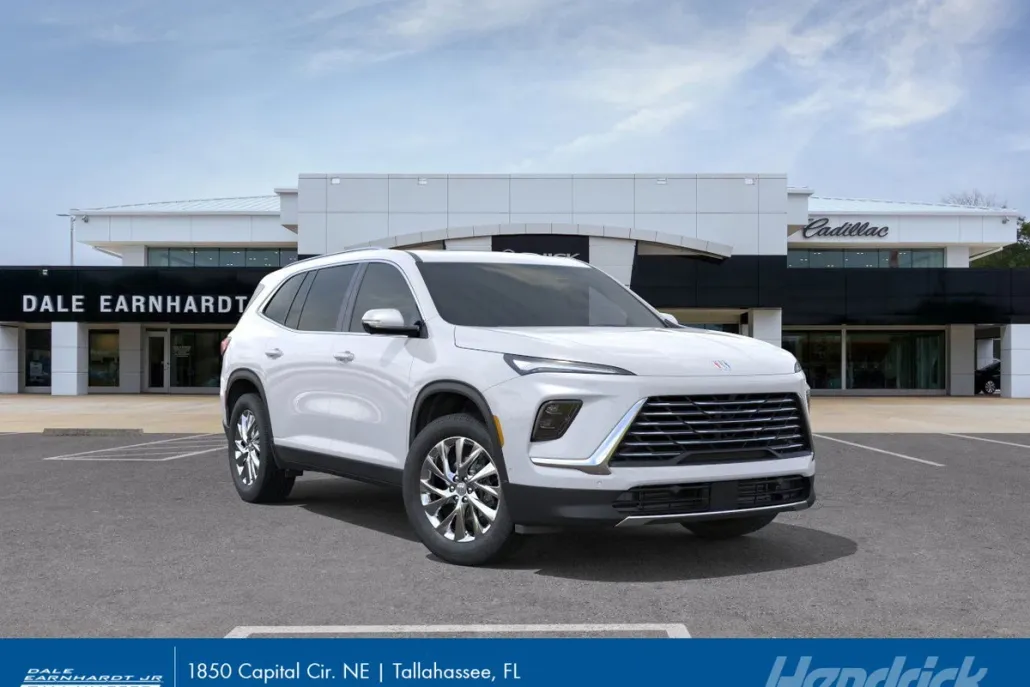 2026 Buick Enclave Preferred photo 1