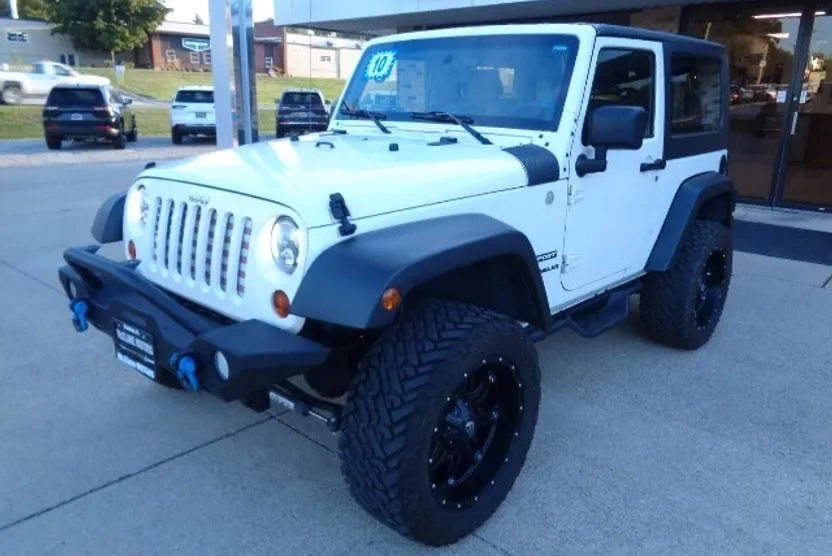 2010 Jeep Wrangler Sport photo 1