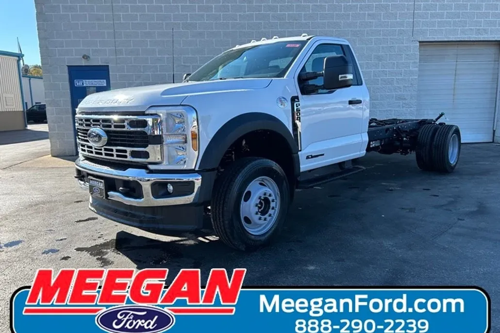 2026 Ford F-600 photo 1