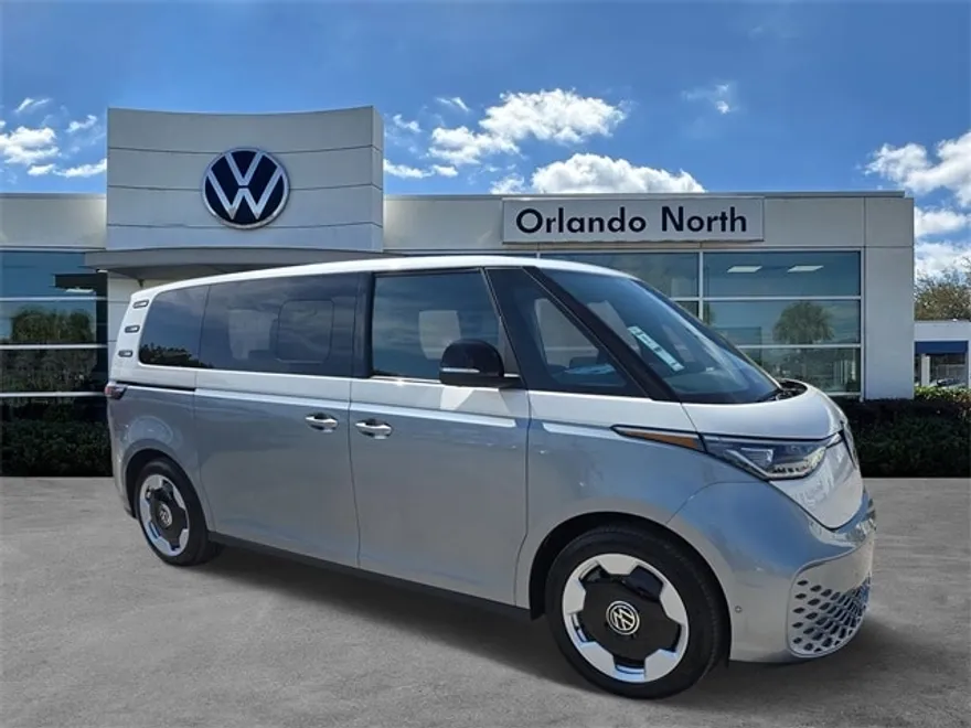 2025 Volkswagen ID. Buzz Pro Plus photo 1