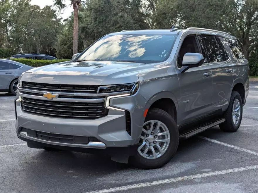 2023 Chevrolet Tahoe LT photo 1