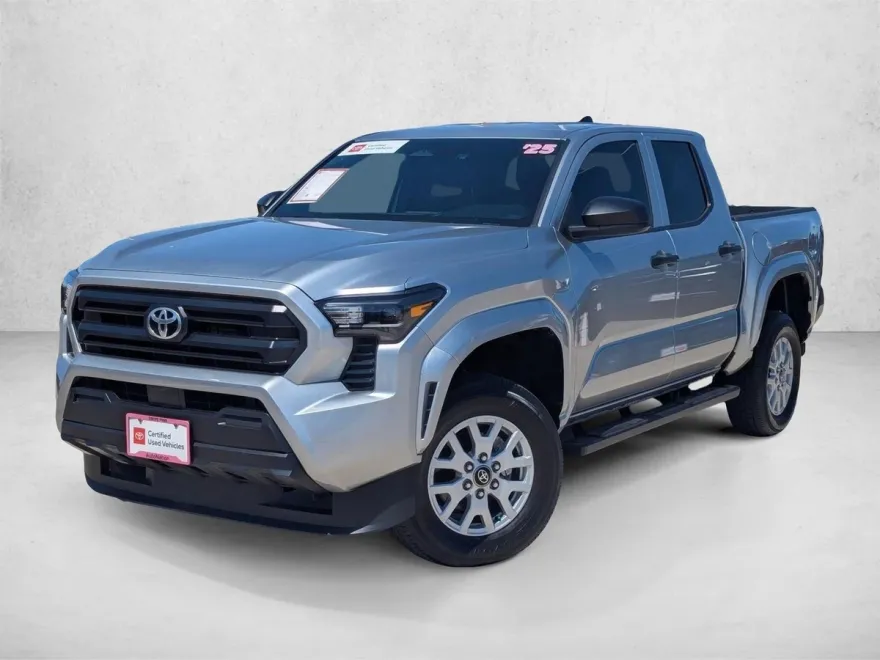 2025 Toyota Tacoma SR Double Cab photo 1