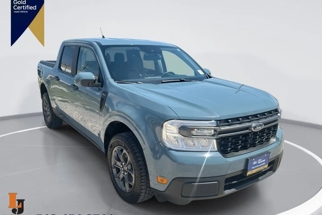 2023 Ford Maverick Lariat photo 1