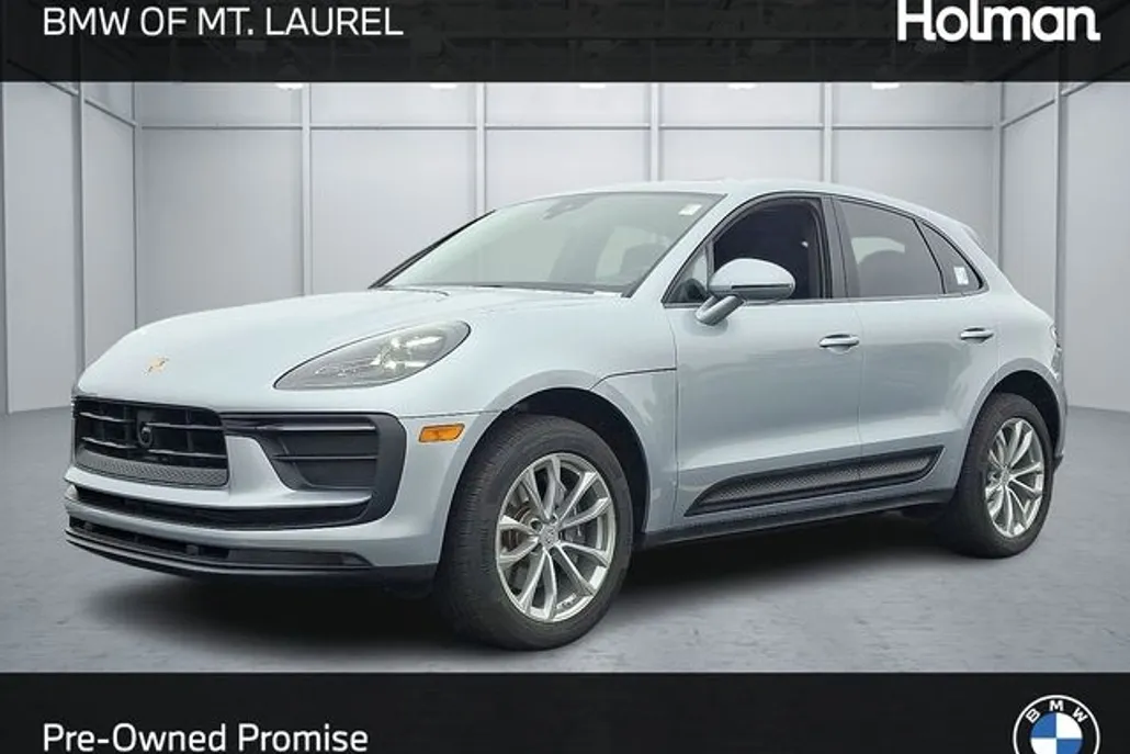 2024 Porsche Macan Base photo 1