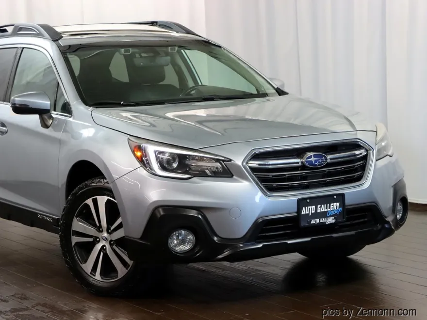2019 Subaru Outback Limited photo 1