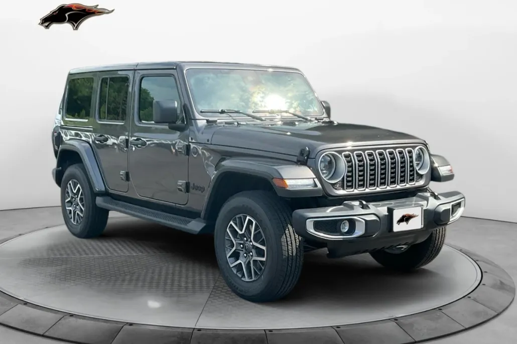 2025 Jeep Wrangler Sahara photo 1