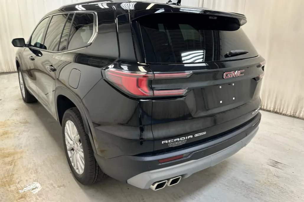 2026 Gmc Acadia Elevation photo 1