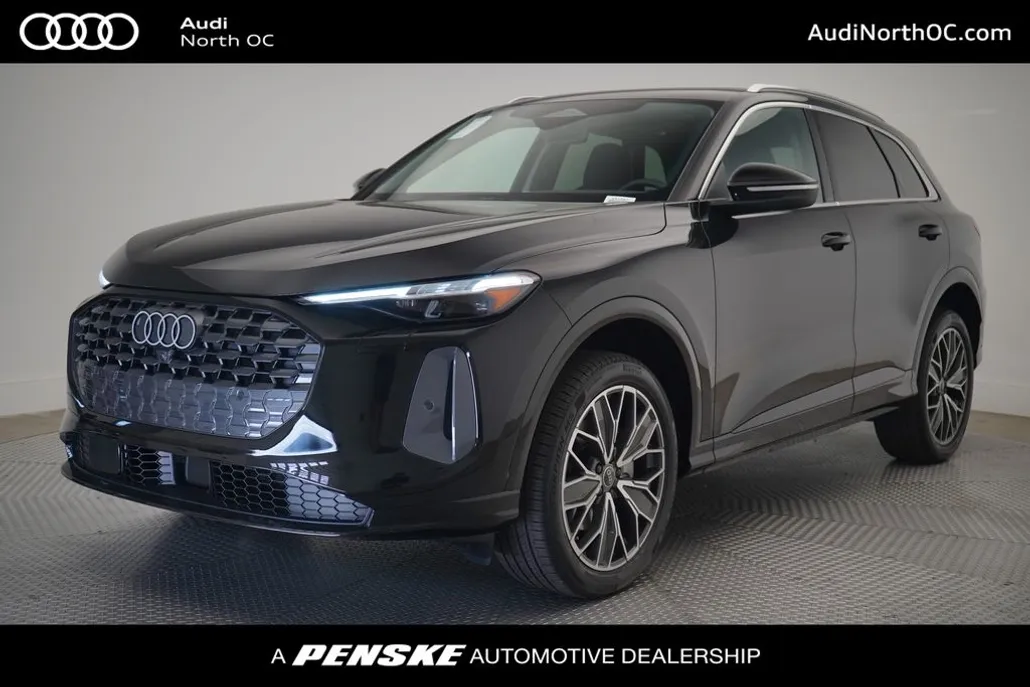 2025 Audi Q5 2.0T Premium Plus photo 1