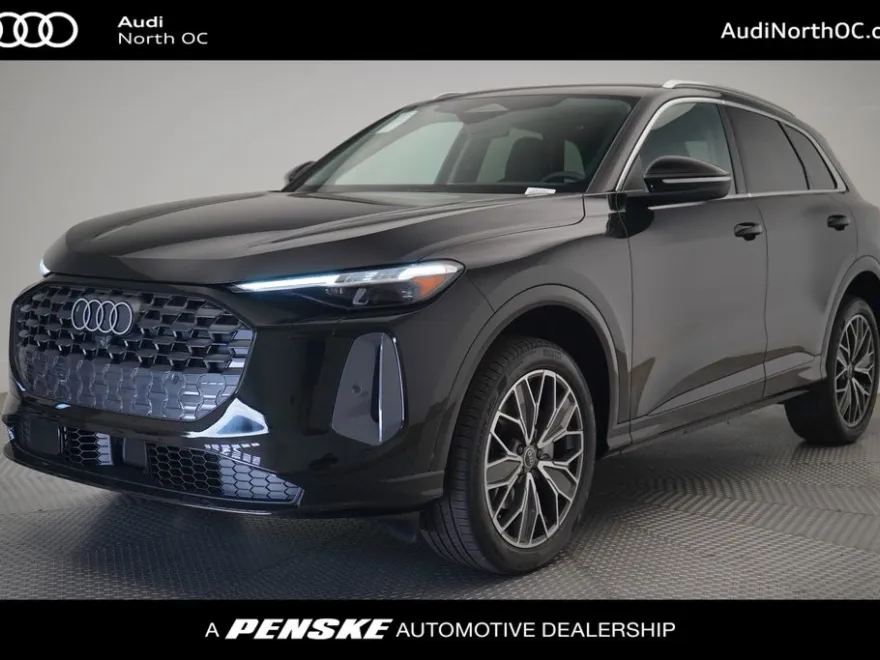 2025 Audi Q5 2.0T Premium Plus photo 1