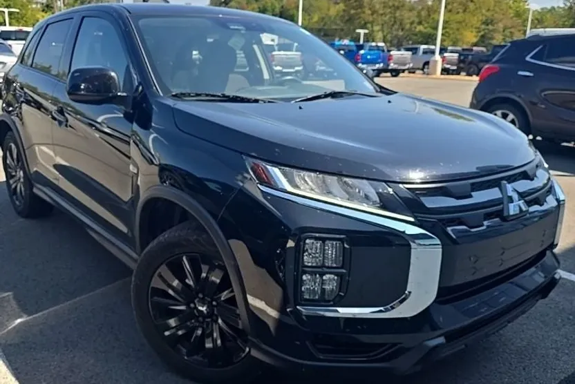 2022 Mitsubishi Outlander Sport SE photo 1