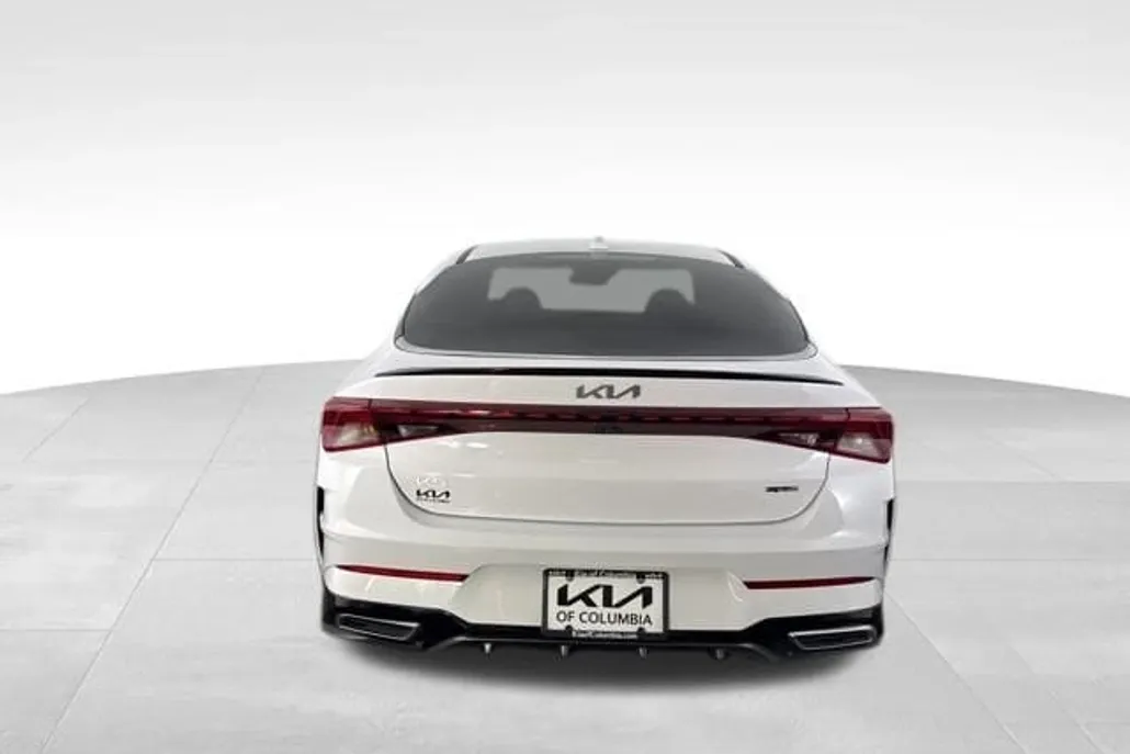 2024 Kia K5 GT-Line photo 1