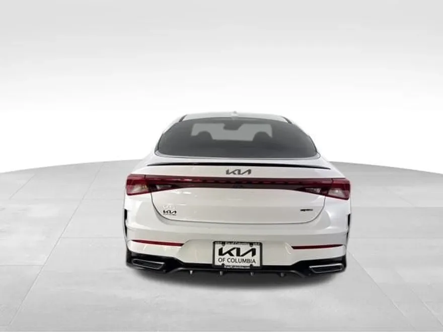 2024 Kia K5 GT-Line photo 1