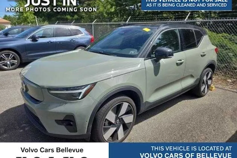 2023 Volvo XC40 Recharge Ultimate photo 1