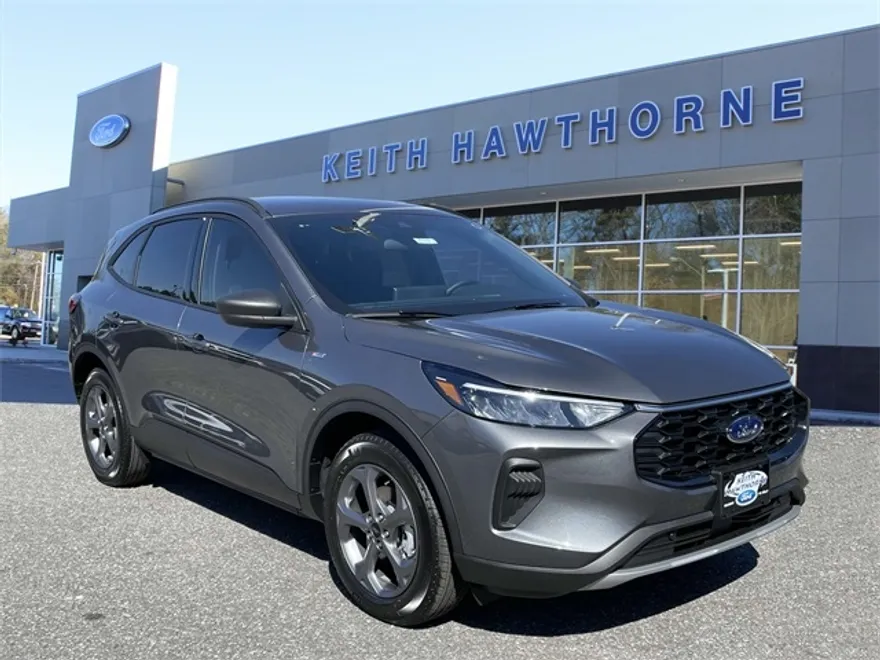 2025 Ford Escape ST-Line photo 1