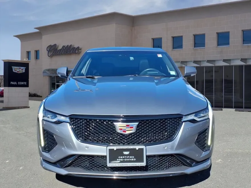 2022 Cadillac CT4 photo 1