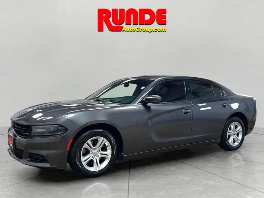 2020 Dodge Charger SXT photo 1