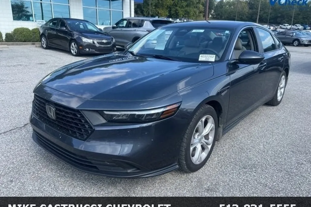 2023 Honda Accord LX photo 1
