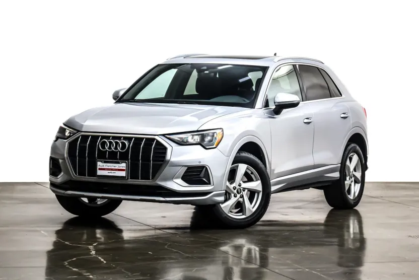 2022 Audi Q3 Premium 40 TFSI photo 1