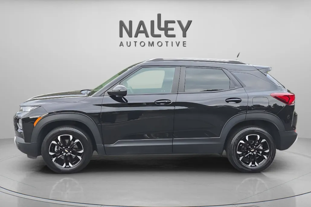 2022 Chevrolet Trailblazer LT photo 1