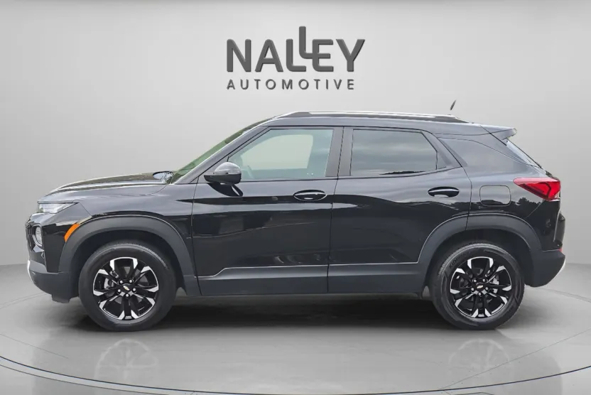 2022 Chevrolet Trailblazer LT photo 1