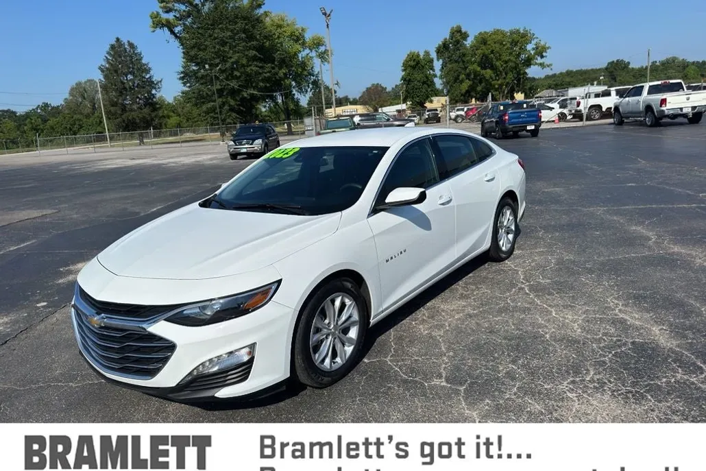 2023 Chevrolet Malibu 1LT photo 1