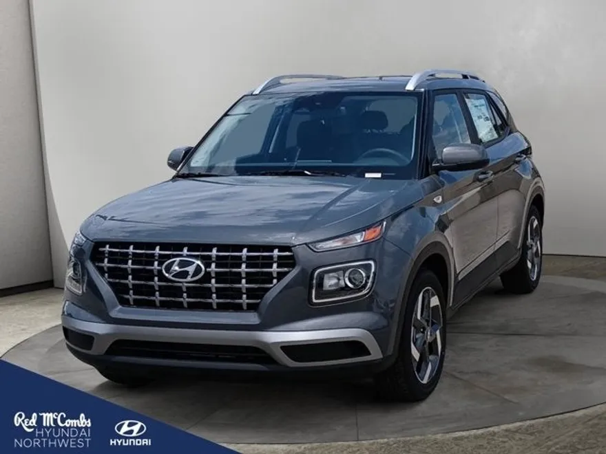 2025 Hyundai Venue SEL photo 1
