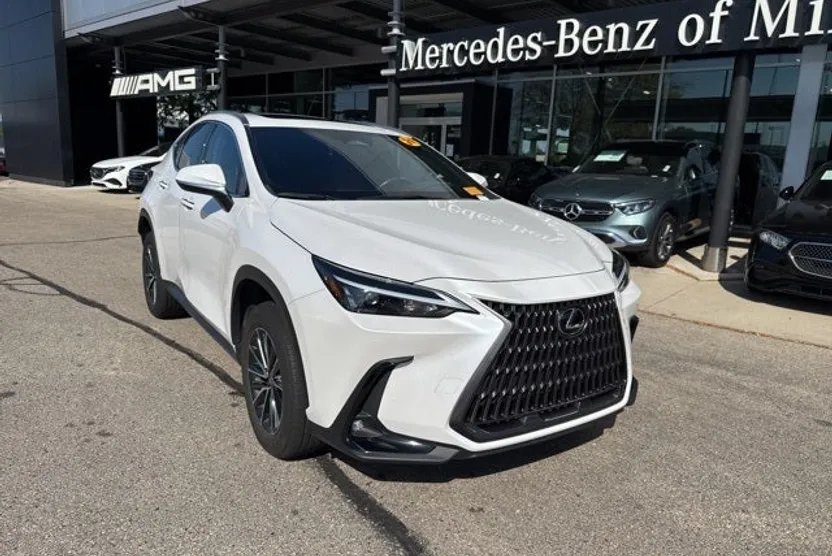 2024 Lexus NX 350 photo 1