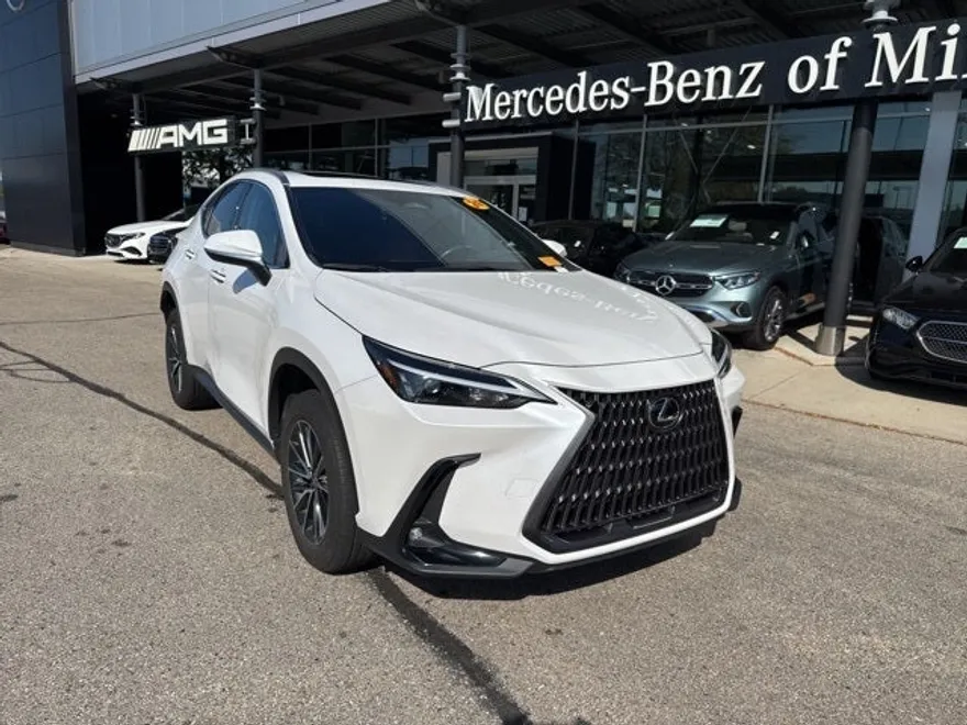2024 Lexus NX 350 photo 1