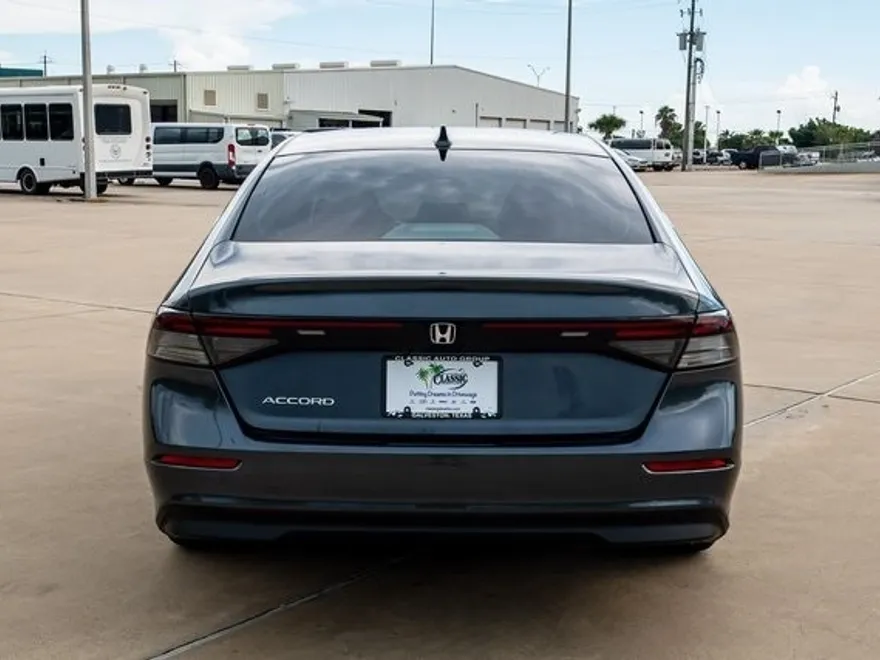 2024 Honda Accord LX photo 1