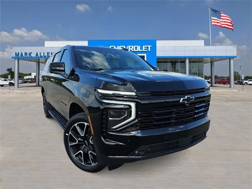 2026 Chevrolet Suburban RST photo 1