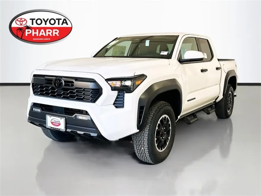 2025 Toyota Tacoma TRD Off-Road photo 1
