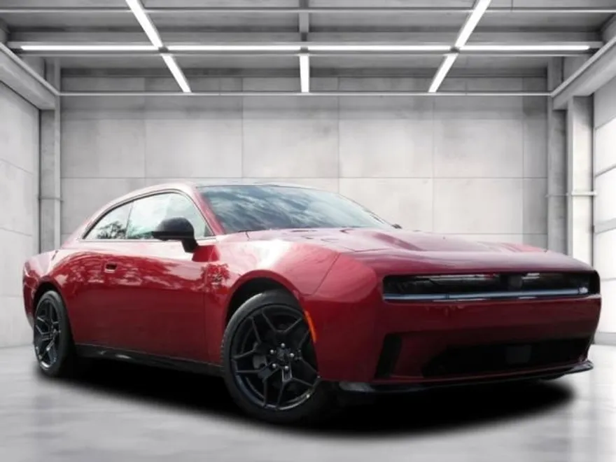 2024 Dodge Charger Daytona photo 1