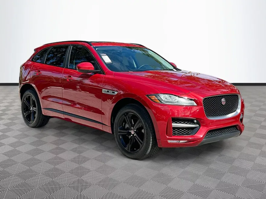 2018 Jaguar F-PACE R-Dynamic SE photo 1