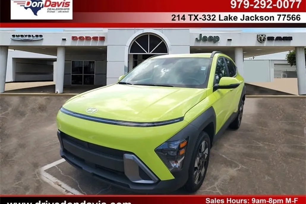 2024 Hyundai Kona SEL photo 1