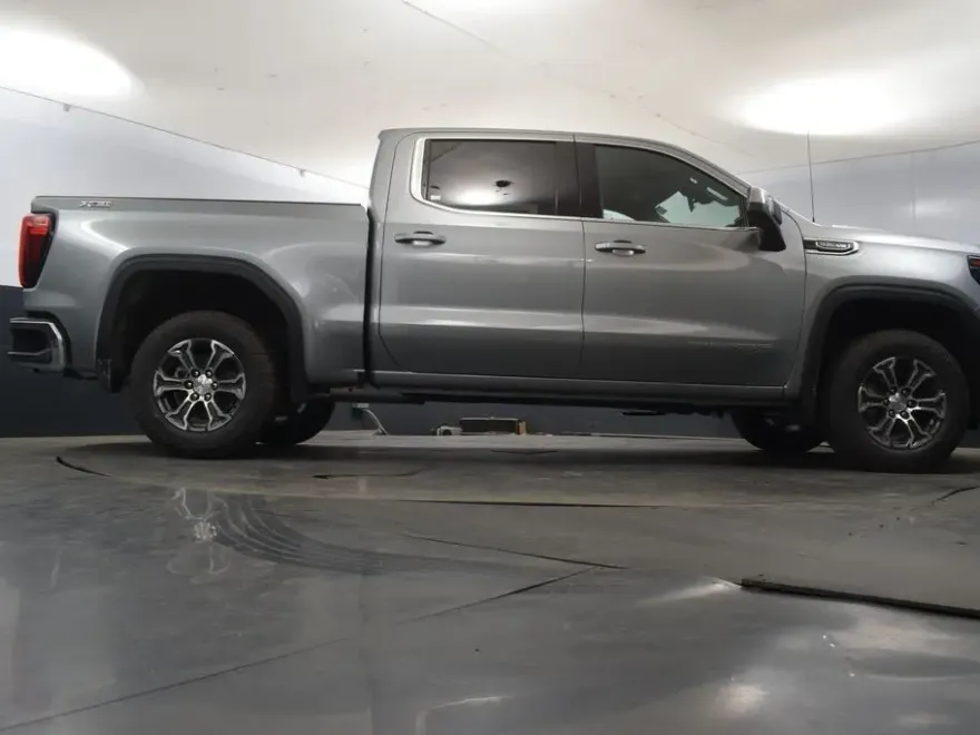 2025 Gmc Sierra 1500 SLE photo 36