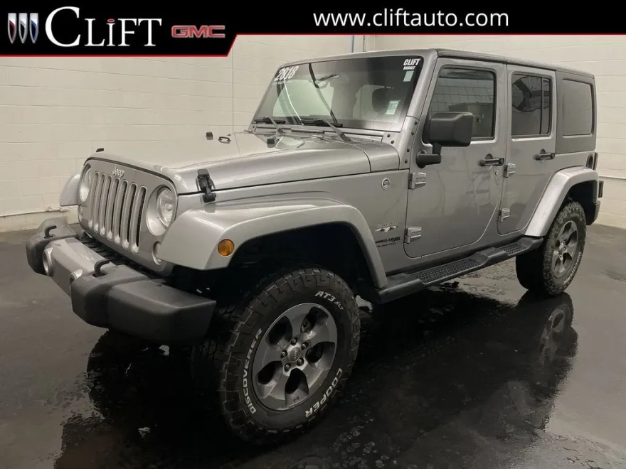 2018 Jeep Wrangler Unlimited Sahara photo 1