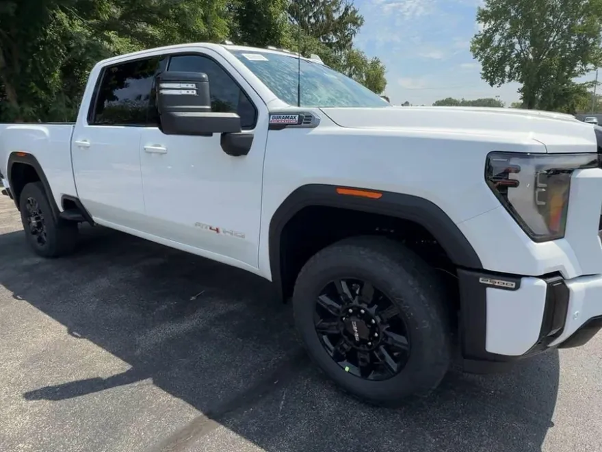 2025 Gmc Sierra 2500 HD AT4 photo 1
