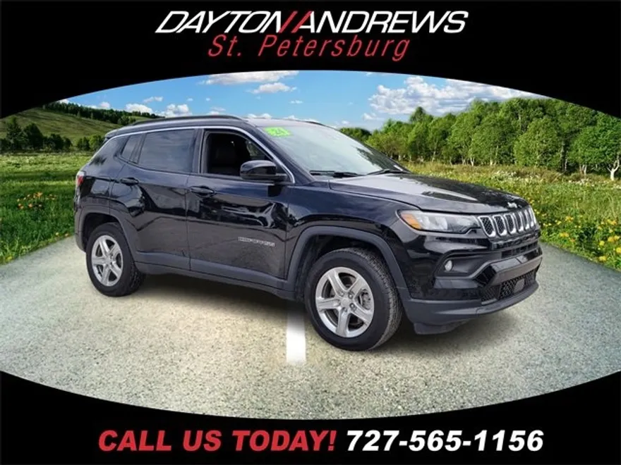 2024 Jeep Compass Latitude photo 1